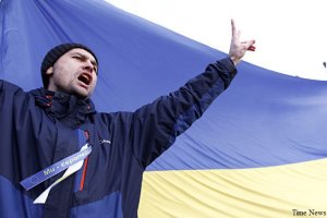 Украинский Майдан поддержали в Петербурге акцией протеста
