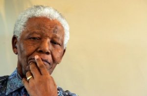 Мемориальная служба в честь Манделлы: тысячи граждан ЮАР собрались простить ...