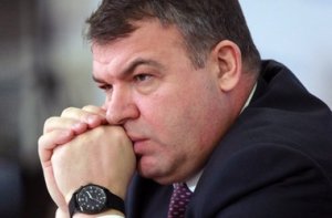 Экс-министра Сердюкова освободят по амнистии