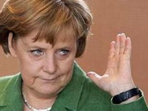 Меркель травмировалась, катаясь на лыжах