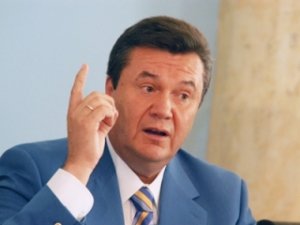 Янукович рассказал, почему Украина поднялась на бунт