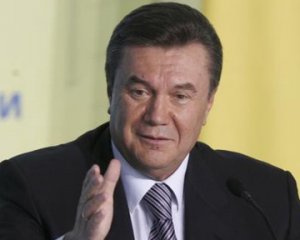 Янукович «приказал» Крыму оставаться с Украиной