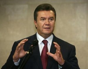 Янукович рассказал, когда вернется в Украину