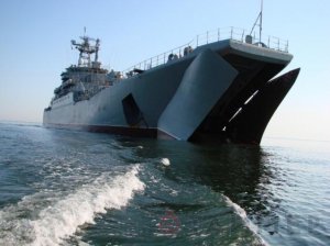 Оставшиеся украинцы на корабле «Ольшанский» готовятся к бою с россиянами