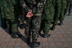 Украинские военные не могут покинуть Крым – им не хватает денег