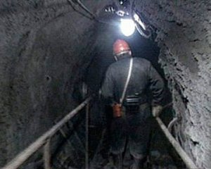 На шахте в Донецке вследствие аварии погибли семь горняков