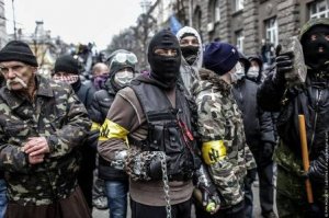 Украина нарушила пасхальное перемирие, «Правый сектор» не знает меры