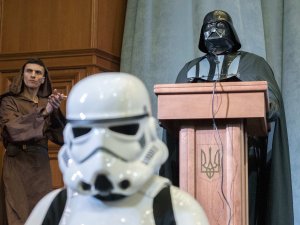 Эксперты о кандидате Дарт Вейдер: темная сторона силы прорывается на Украину