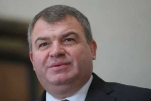 Амнистию  Сердюкова одобрила военная прокуратура