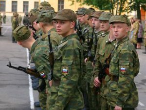 РФ все еще держит свои войска у границ Украины – НАТО