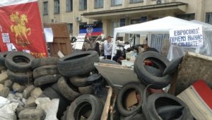 В Краматорске активисты  вывезли инженерные машины разграждения с НКМЗ