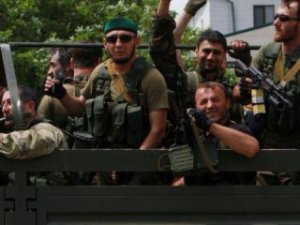 Грузовики с людьми Кадырова приближаются к границе Украины