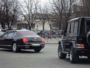 Кто теперь пользуется роскошными иномарками в ДНР?