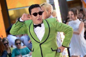 Клип PSY на песню «Gangnam Style» бьёт новые рекорды