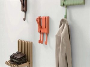 Прямо сейчас, в интерьерной галерее «Твинстор» проходит акция по покупке дизайнерских вешалок