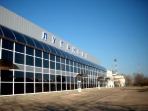 В Луганске ополченцами закрыт аэропорт