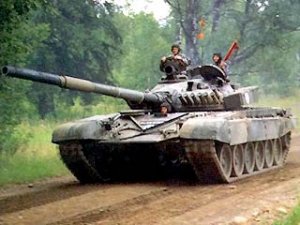 В Донецке снова появились российские танки