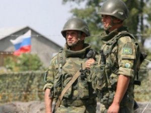 По информации НАТО, Россия наращивает военное присутствие около границы с Украиной