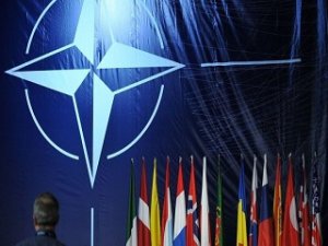 Немцы не хотят видеть еще больше военных НАТО в ЕС
