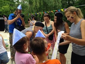Активисты проекта «Сеть» поддержали беженцев в Ростове-на-Дону