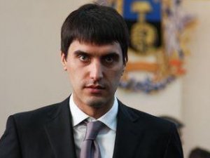 Депутат-регионал Левченко просит «Правый сектор» вернуть украденные серьги