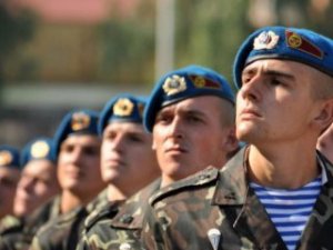 Украинские десантники – не позорьте «войска дяди Васи» - видео