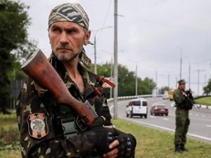 Ополченцы укрепляют свои позиции в Донецке