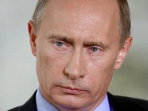 Владимир Путин теряет доверие на международной арене