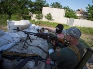Атакованы украинские силовики в Дмитровке Донецкой области, есть раненные