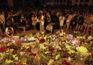 Жители Киева требуют прекращение огня и проведения расследования трагедии
