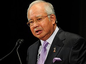 Малайзия пока никого не обвиняет в падении Боинга