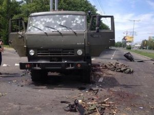 В засаде под Донецком уничтожены 2 КамАЗа с силовиками АТО