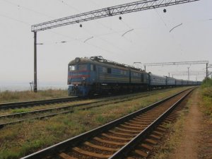 «Укрзализныця» решила не отправлять поезда из Луганска