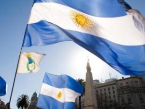 Аргентину захлестнул очередной дефолт