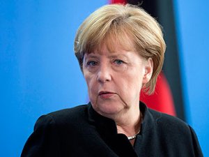 Пресс-служба Меркель отрицает факт тайных переговоров с Путиным