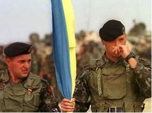 СНБО запрещает сдаваться окруженным ополченцами украинским военным