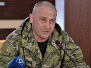 Дмитрий Ярош ранен в ходе боя под Донецком - ДНР
