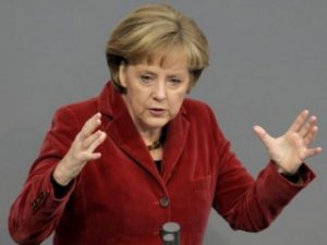 Меркель: Киев и Москва должны разговаривать друг с другом