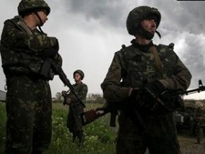 Украинским военным ополчение разрешило вывезти из окружения раненных и поги ...