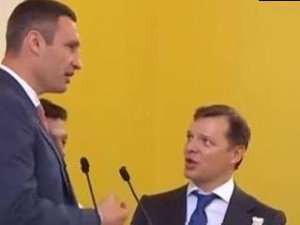 В Киевраде депутат-радикал хотел побить Кличко – видео