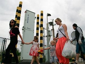Из России возвращаются домой жители Луганска