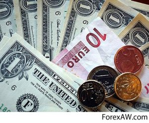 НБУ ограничил продажу иностранной валюты
