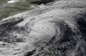 Япония: тайфун «Фанфон» обесточил более 22 тысяч домов