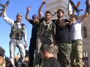 Повстанцы в Сирии захватили российско-сирийский центр разведки – видео