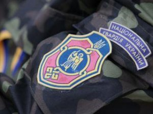 Нацгвардия бунтует в Киеве. Милиция наготове защищать Порошенко – видео