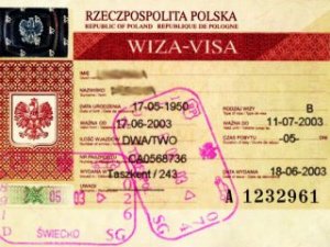 Польша усложняет процедуру выдачи виз украинцам