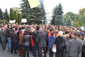 Украине нечем платить сотрудникам бюджетной сферы