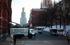 На Манежной площади в Москве ожидаются несанкционированные акции в поддержку братьев Навальных