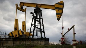 В США начались банкротства компаний добывающих сланцевую нефть