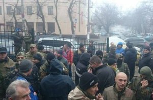 Правый сектор не дал состояться заседанию суда по Одесской трагедии 2 мая – видео